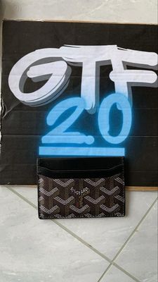 Gyrd Card Holder