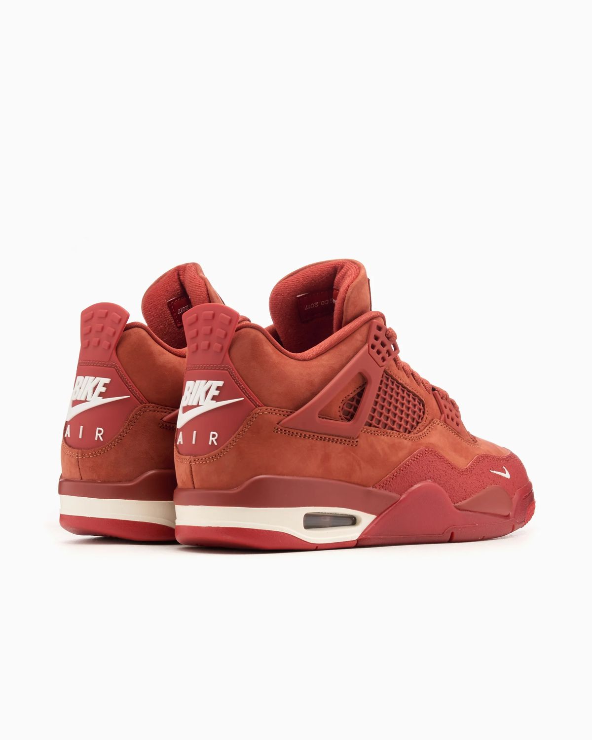 J 4 Retro x Nigel Sylvester "Brick By Brick"