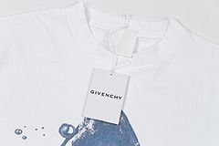 GVNCHY T-Shirt