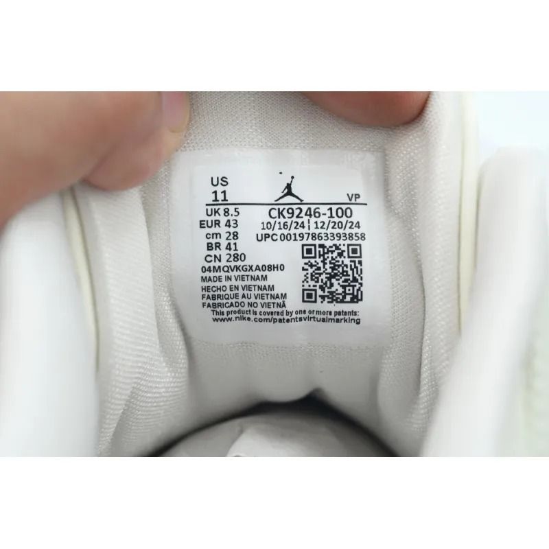 J 3 Retro 'Sail Metallic Silver'