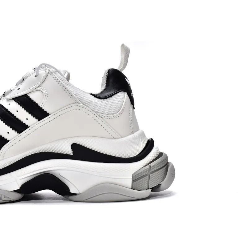 Adidas x Balenciaga Triple S