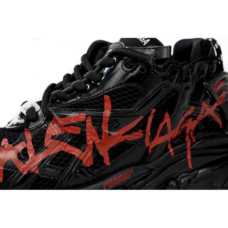 Runner Graffiti white