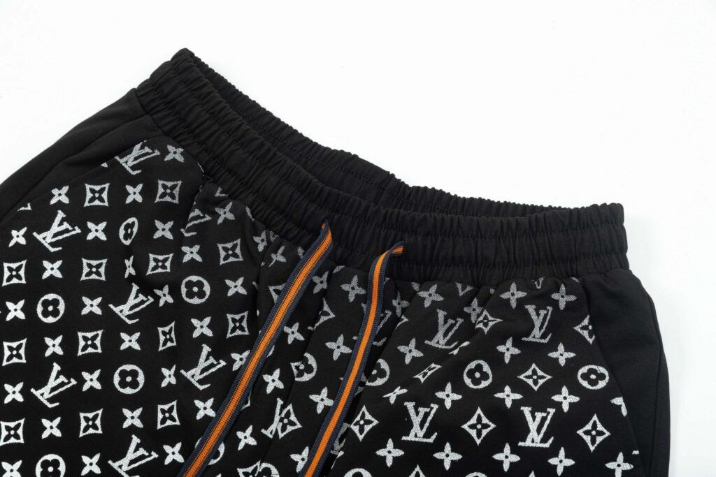 SHORTS LV