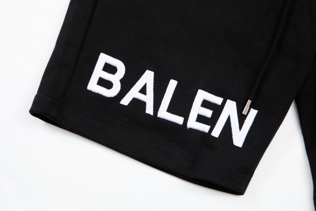 SHORTS Balenciaga