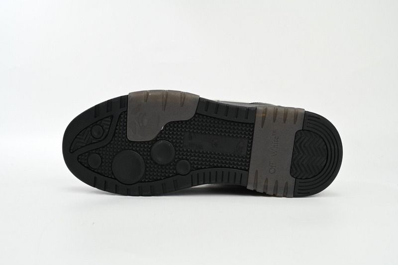 Sneaker OW Out Of Office