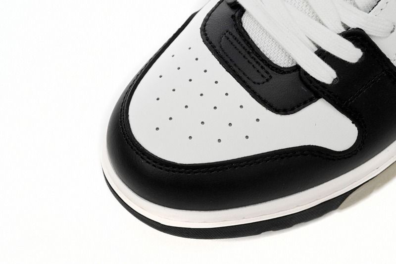 Sneaker OW Out Of Office