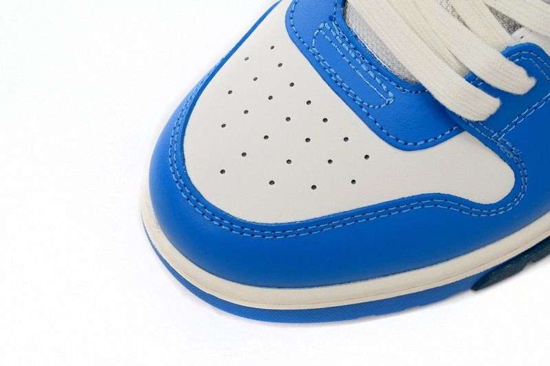 Sneaker OW Out Of Office