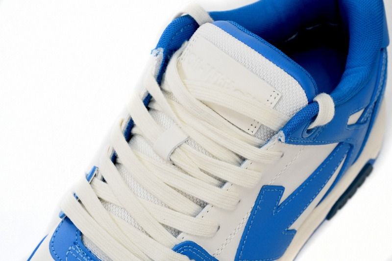 Sneaker OW Out Of Office