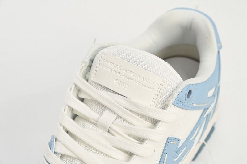 Sneaker OW Out Of Office