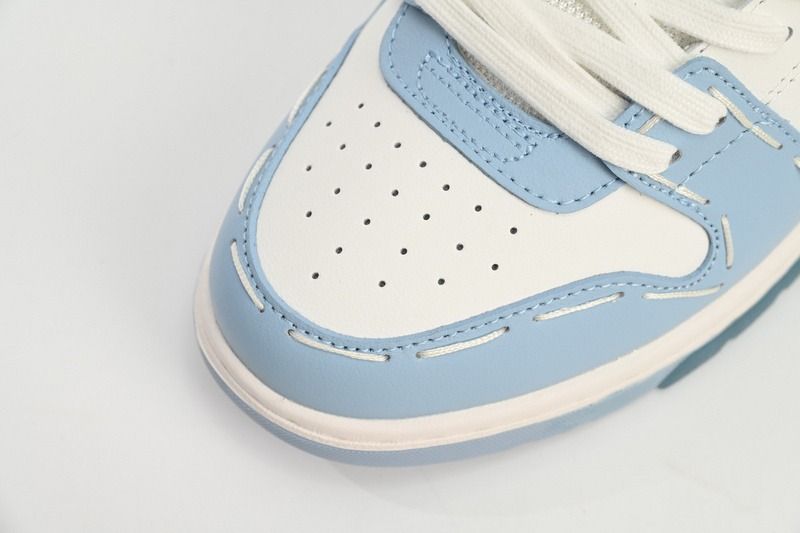 Sneaker OW Out Of Office