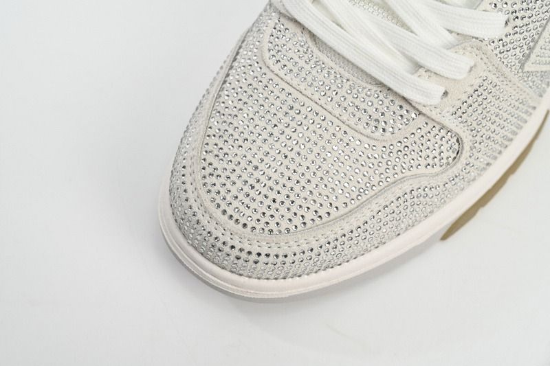 Sneaker OW Out Of Office