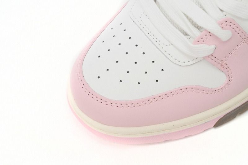 Sneaker OW Out Of Office