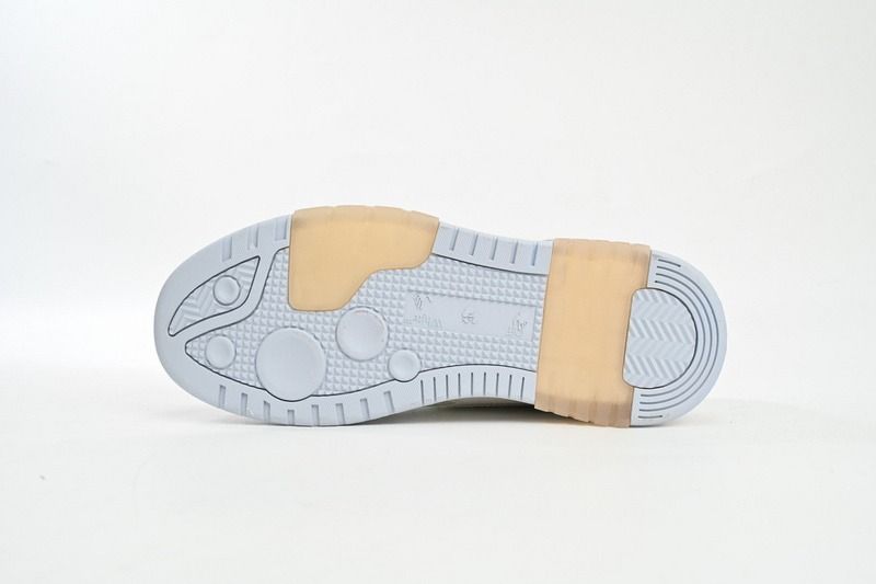 Sneaker OW Out Of Office