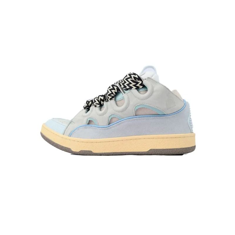 Curb Sneaker Sneaker