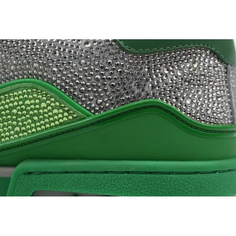 Trainer Green Crystal