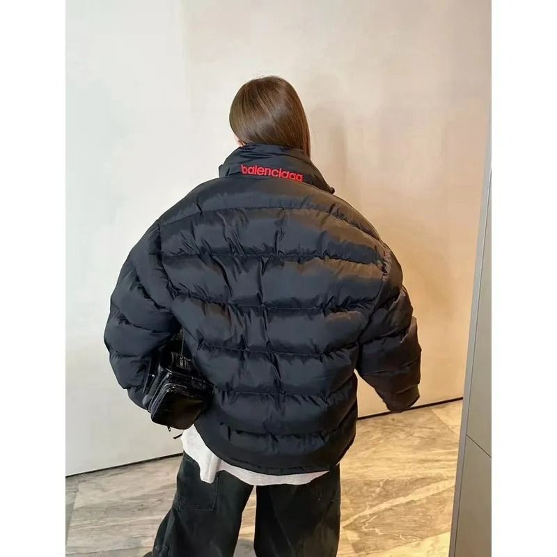 Balenciaga SPORTS ICON TRACKSUIT cocoon-shaped double-sided wide turtleback down jacket