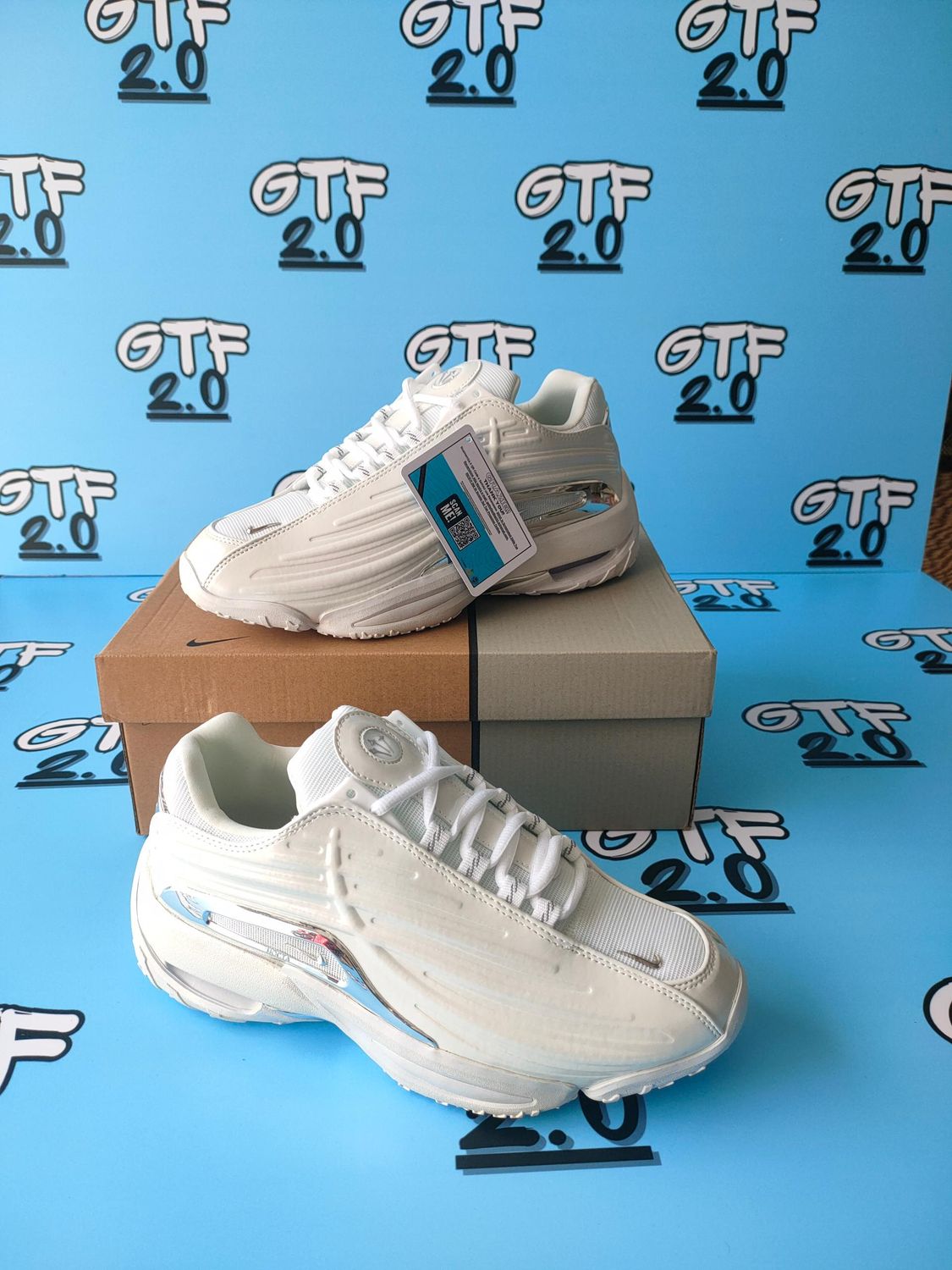 Nocta Hot Step 2 White/Silver