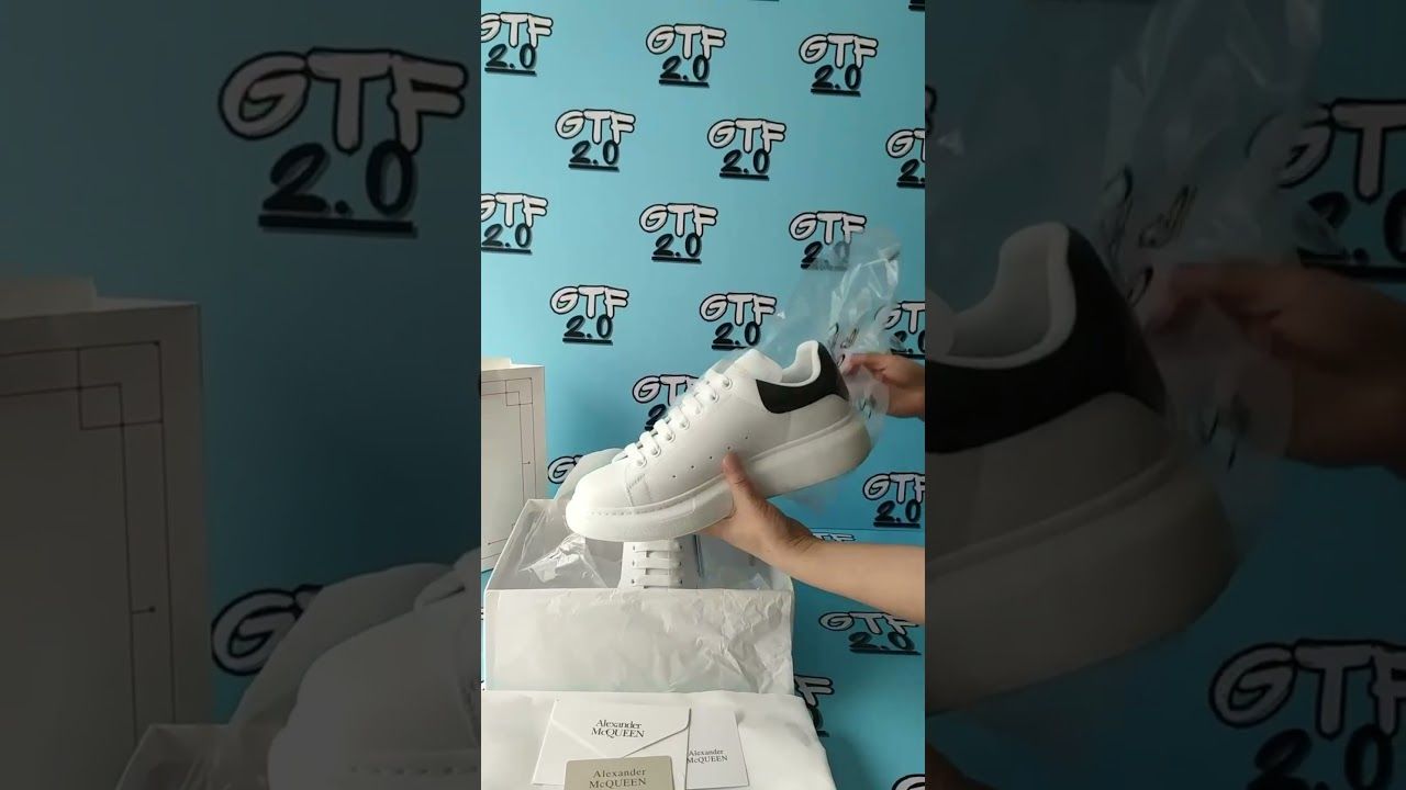 AMQ Sneaker Leather Black &amp; White