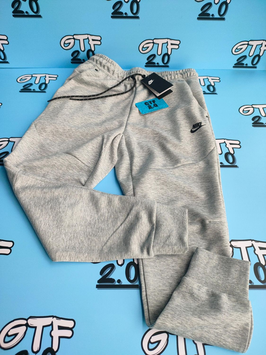 Tracksuitnike tech fleece Grigia
