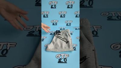 Tracksuitnike tech fleece Grigia