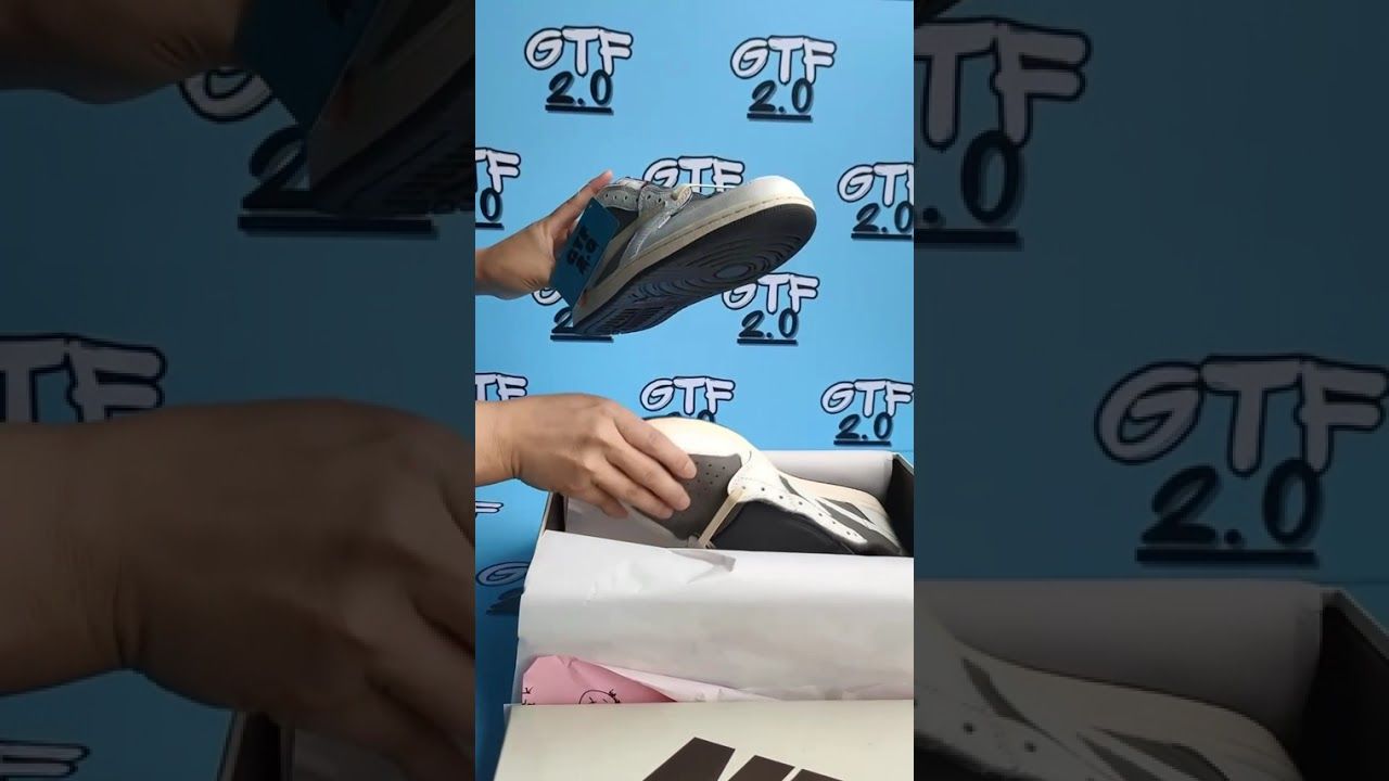 J 1 Retro Low OG SPTravis Scott Reverse Mocha