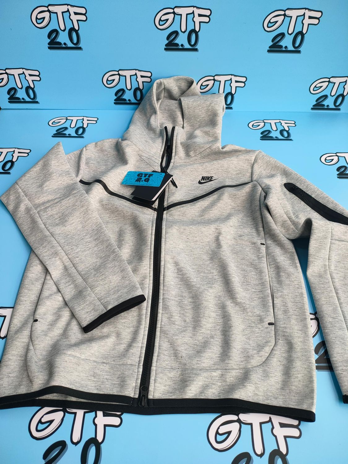Nike Tech Fleece Full Zip Hoodie con cappuccio