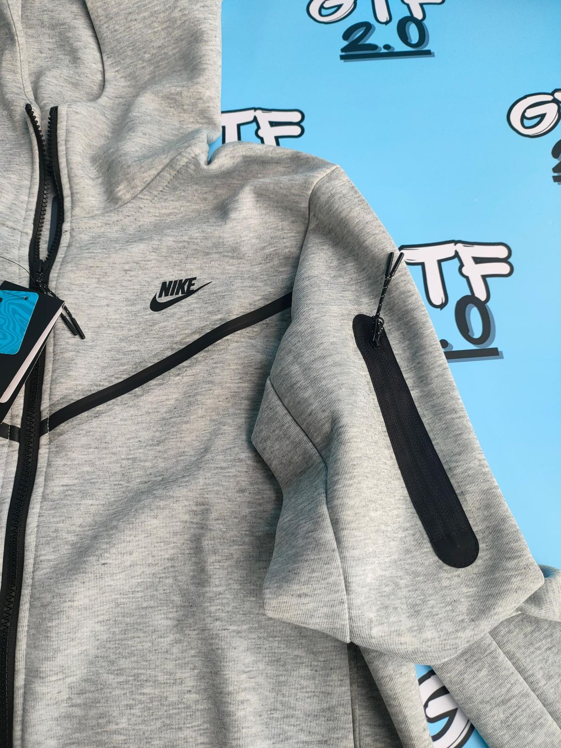 Nike Tech Fleece Full Zip Hoodie con cappuccio