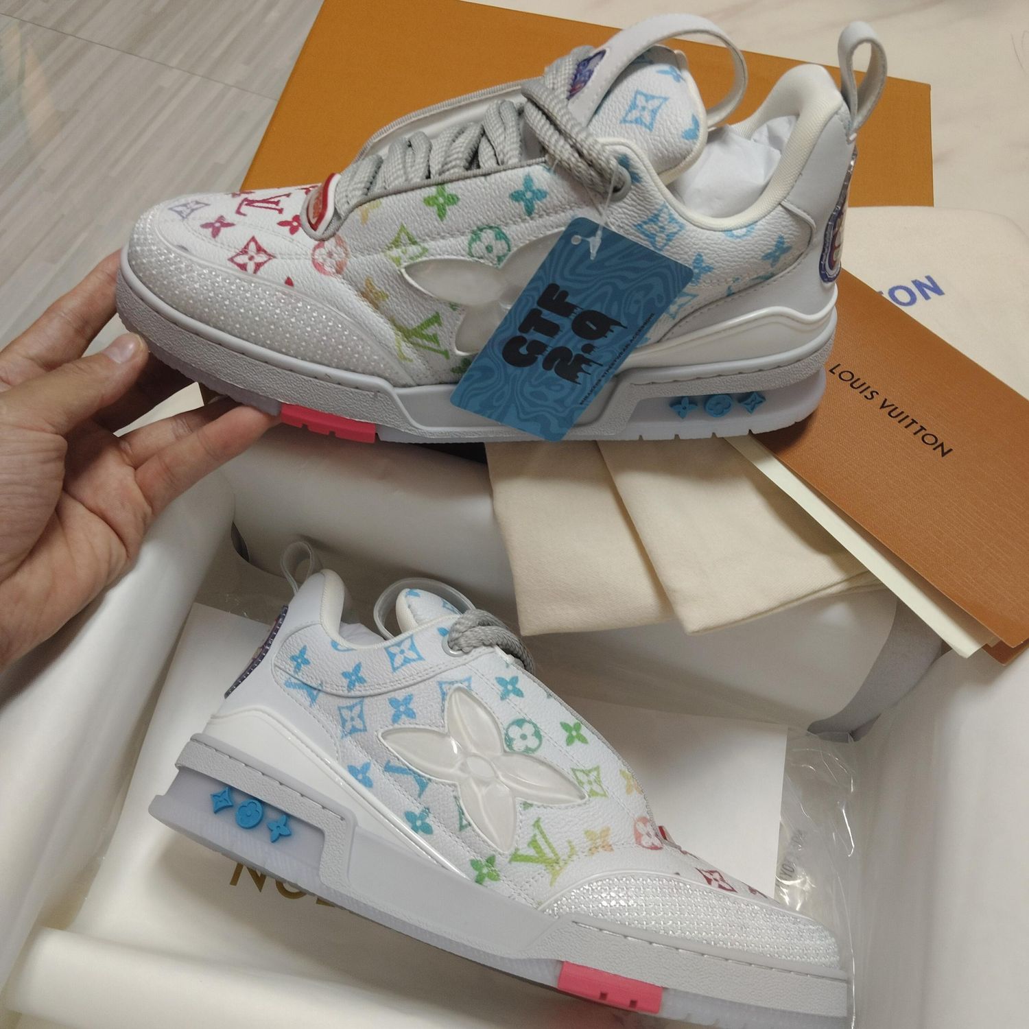 Skate Sneaker gray/Rainbow