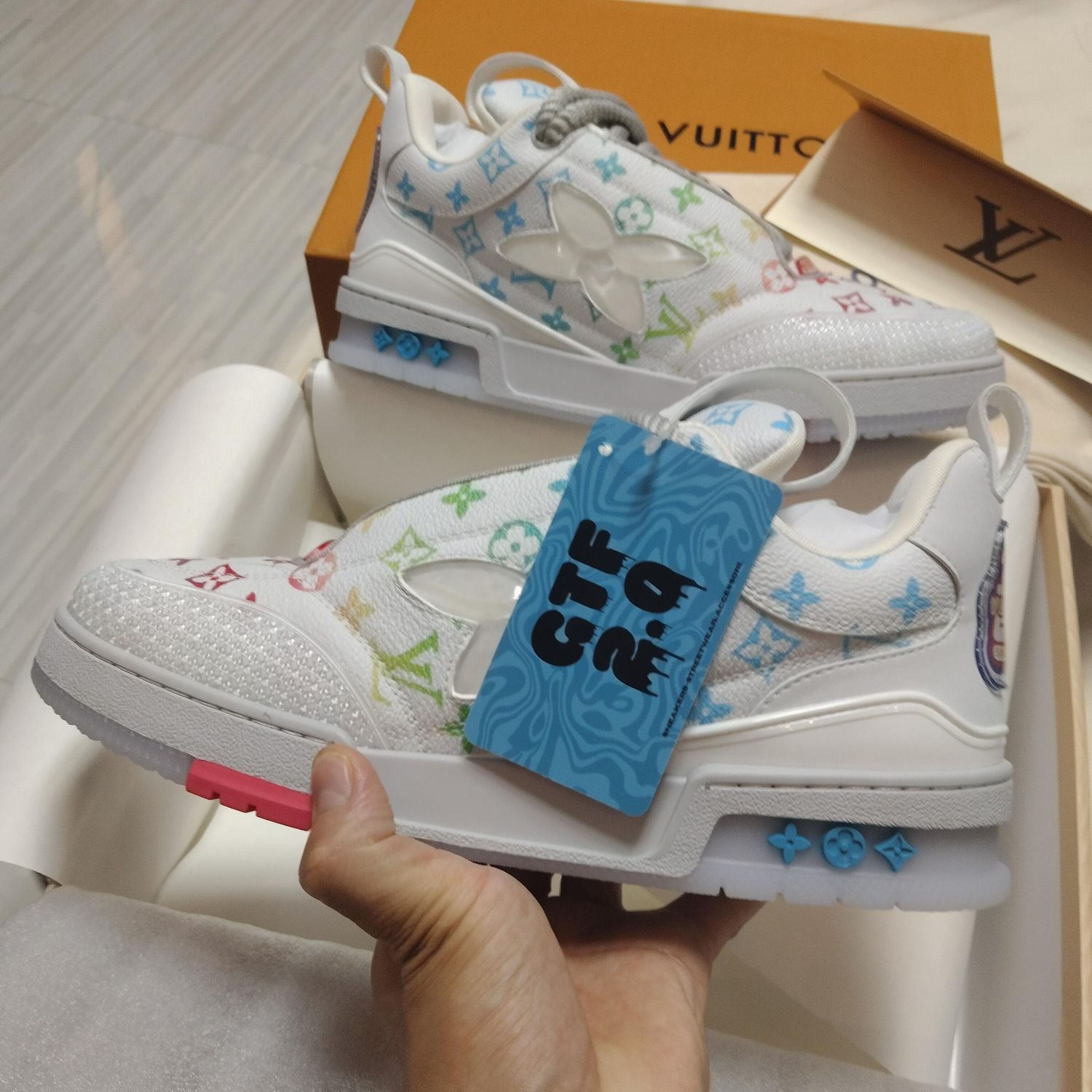 Skate Sneaker gray/Rainbow