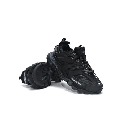 Track Black