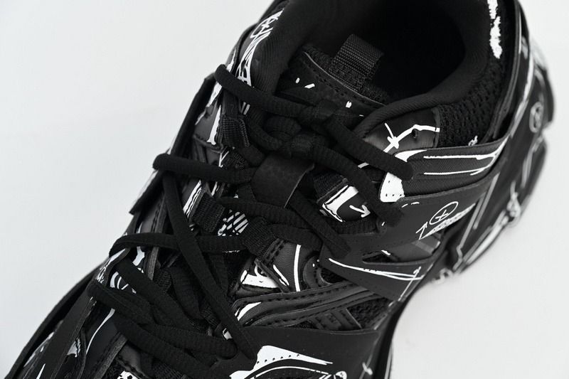 Track Black-And-White Painting