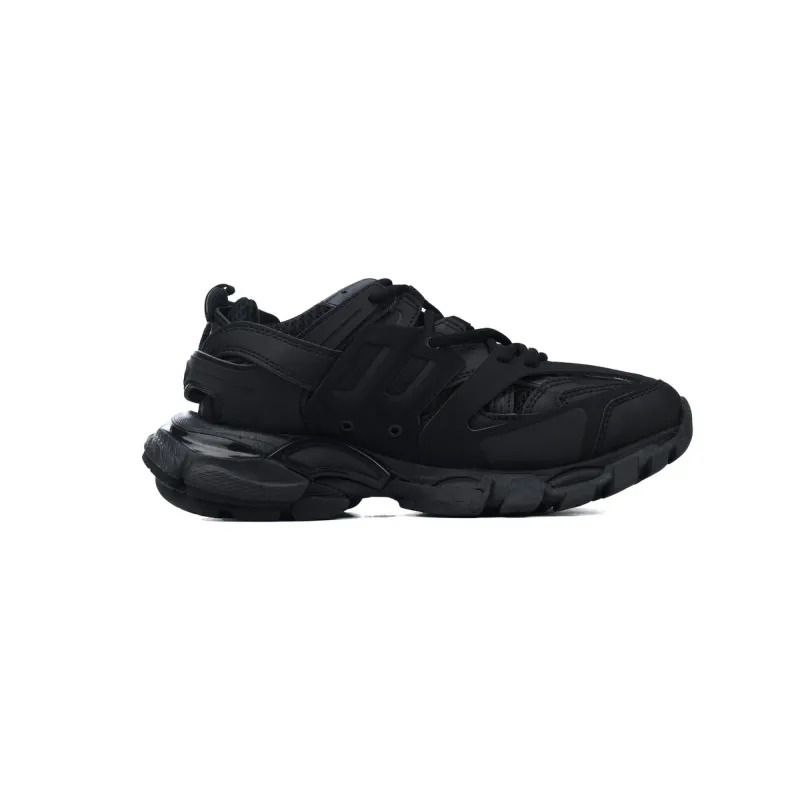 Track Full Black