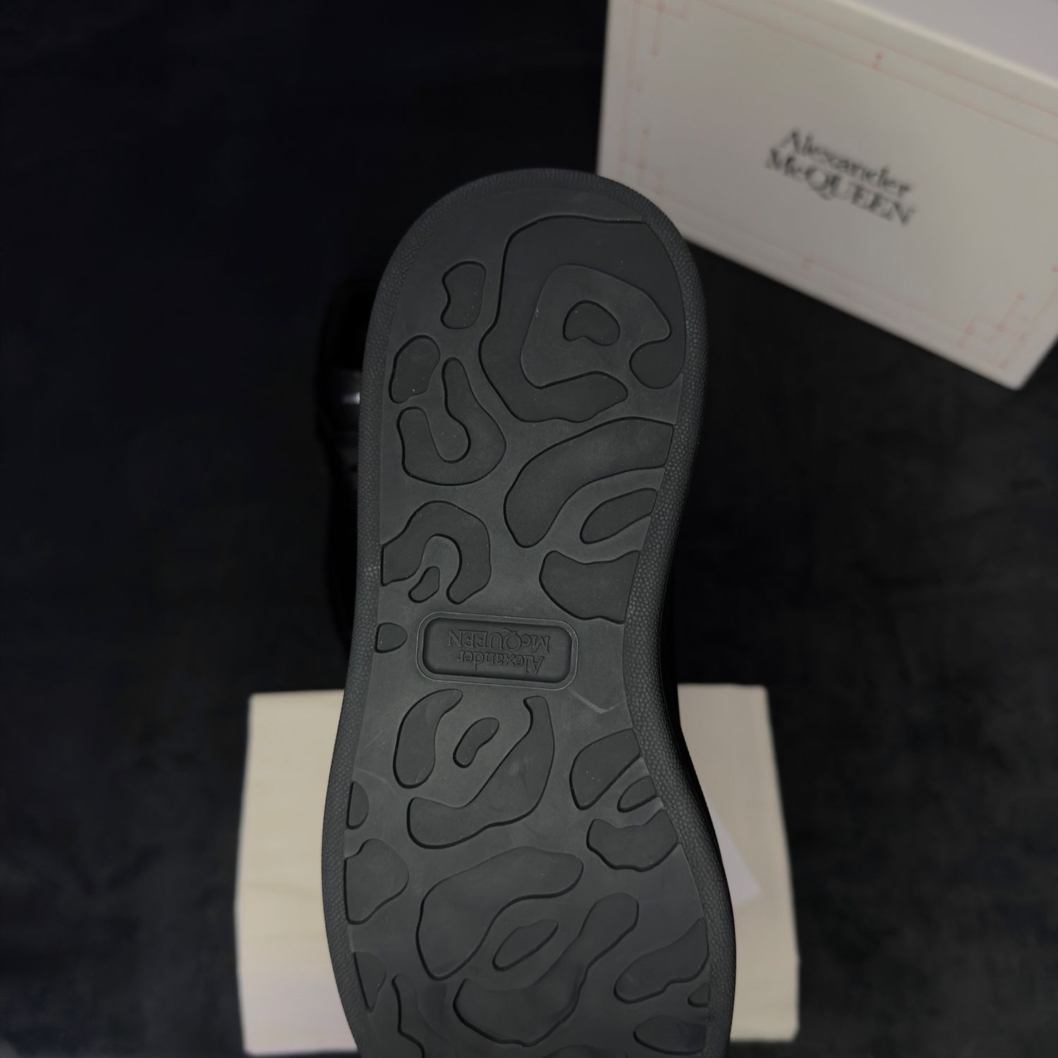 AMQ Sneaker Tonal Black