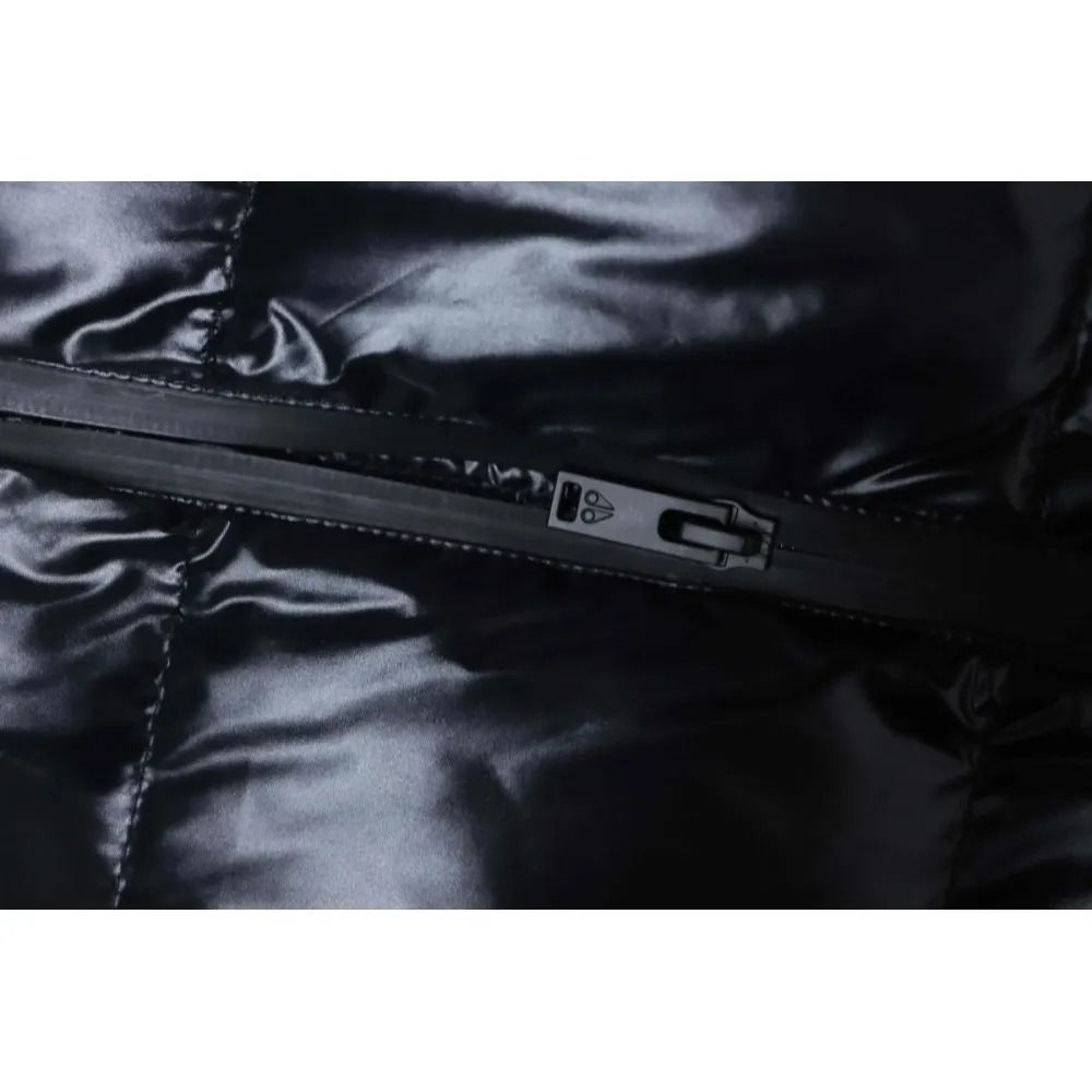 Moose knuckles Zippered down Gilet