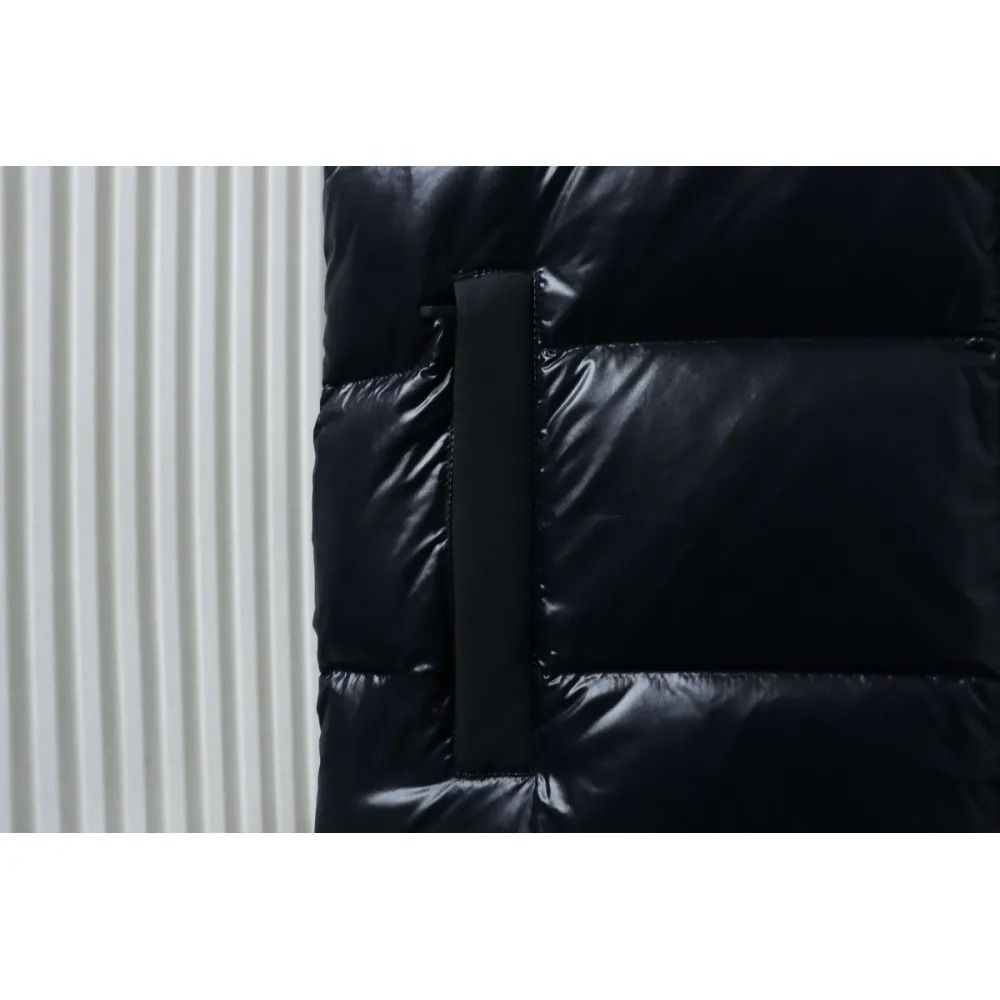 Moose knuckles Zippered down Gilet