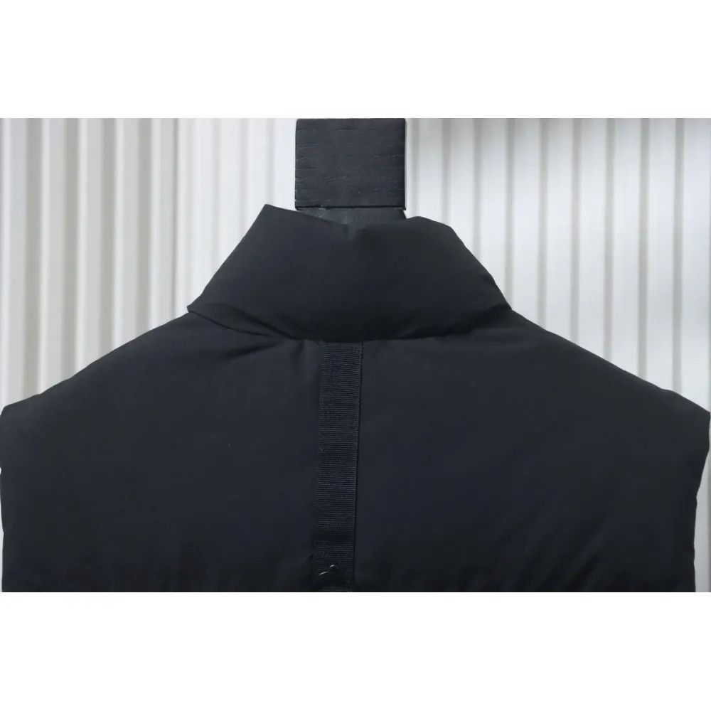 Moose knuckles Zippered down Gilet