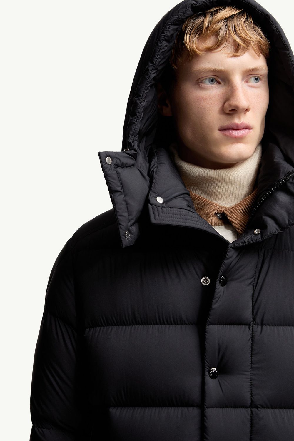 MONC*LER  Maya 70 Hooded Short Down Jacket