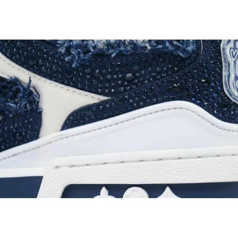 Skate Sneaker Horse Hair Blue Diamond
