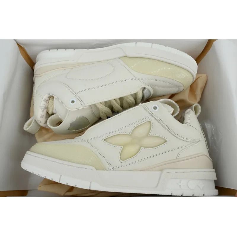 Skate Sneaker all white