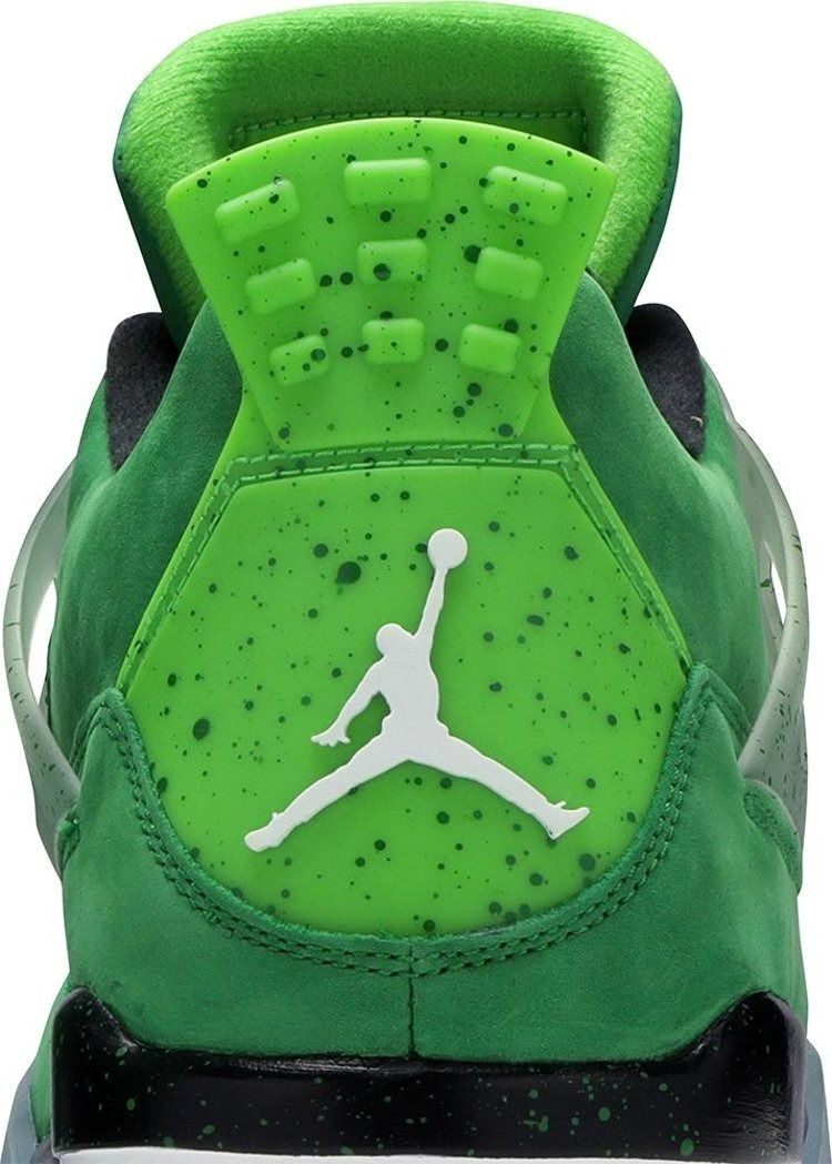 J 4 Retro Wahlburgers