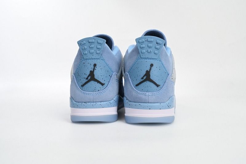 J 4 Retro UNC PE