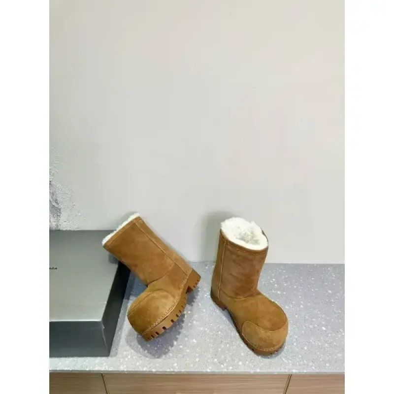 Brown Alaska Low Boot PB 241028