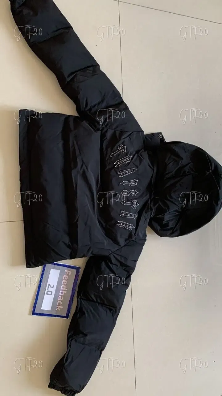 Piumino TS Irongate da donna con cappuccio staccabile - nero