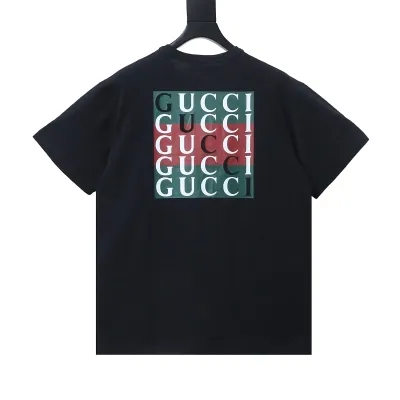Gucci Interlocking G Logo Repeated Print T-Shirt