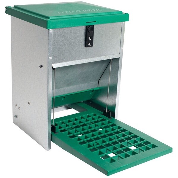 Feed-O-Matic Automatic Poultry Treadle Feeder  - 5 kg , 8 kg , 12 kg & 20 kg