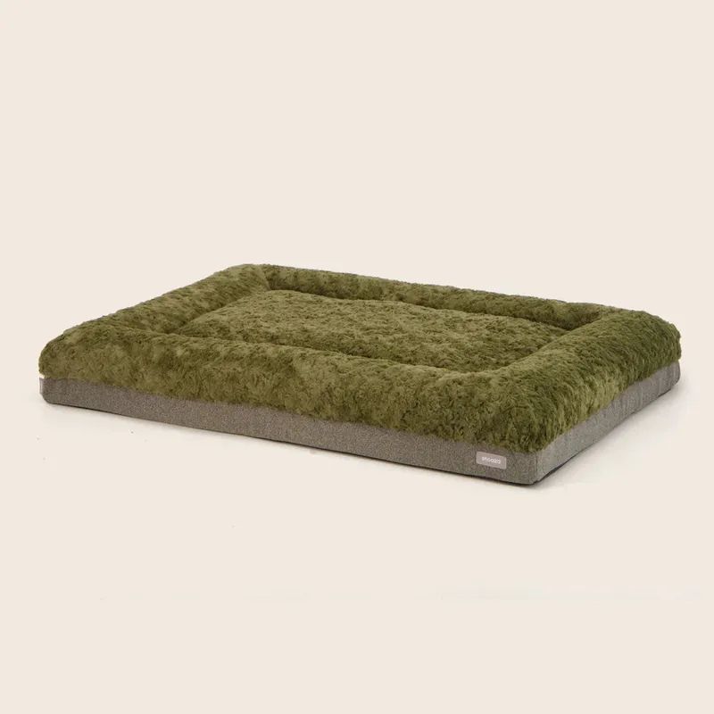 Snooza Ultra Comfort Lounge Plush Faux Fur Pet Dog Bed Leaf  -  Medium