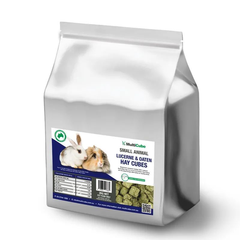 Multicube Small Animal Lucerne & Oaten Hay Cubes  Nutritious Fibre Treat  -  2 kg