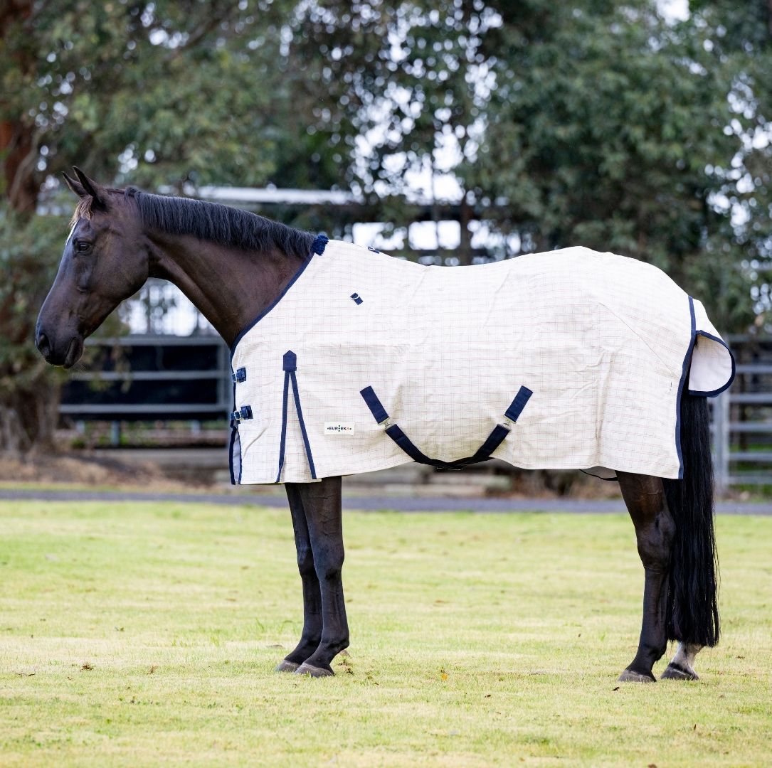 Equest Pro Duoguard Rug - 5'6 Equest Pro Duoguard Rug - 5'6"