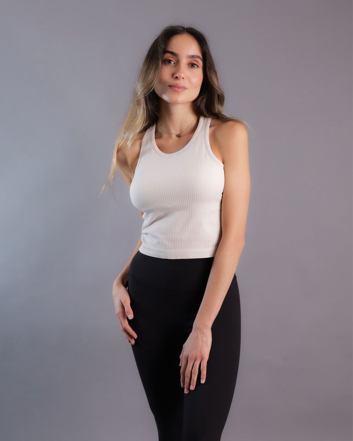 Tank Top Cropped Con Copas
