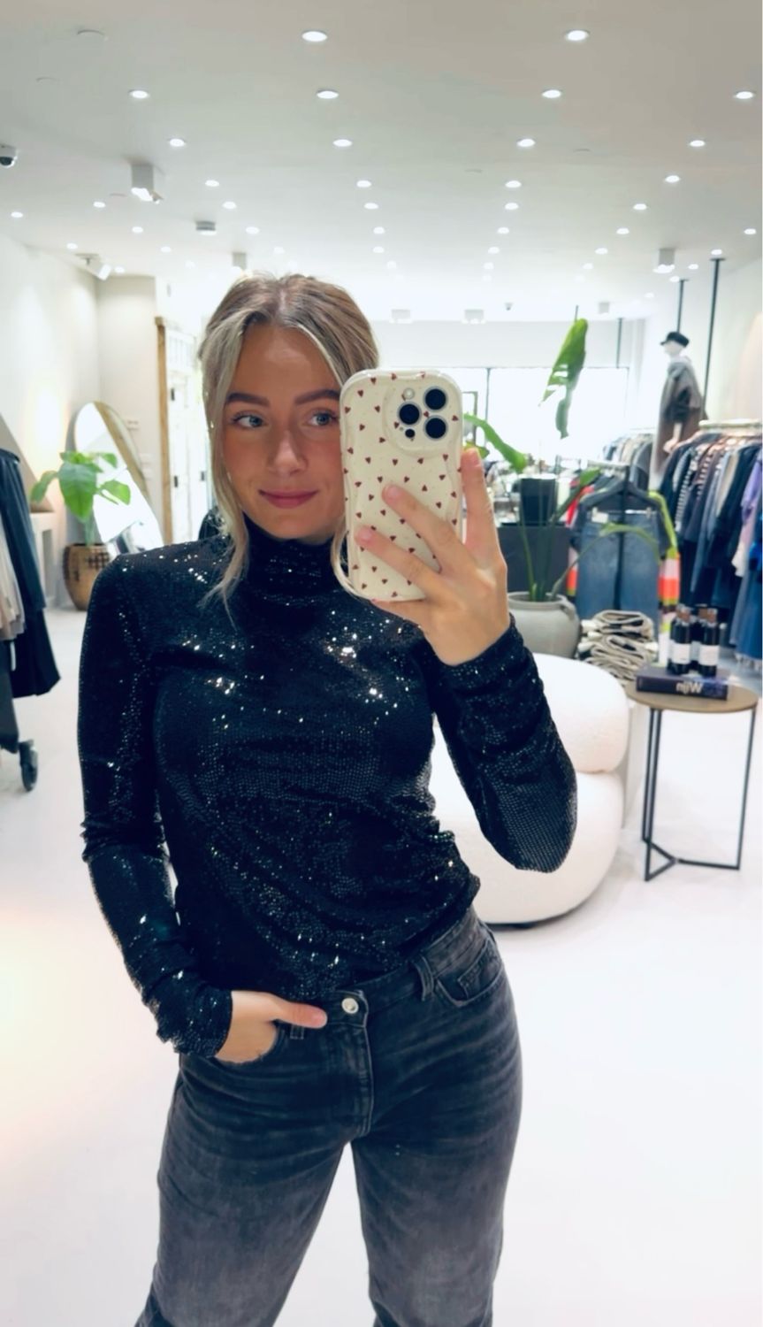 Essentiel Antwerp Top Zwart Gong fitted jersey turtle neck